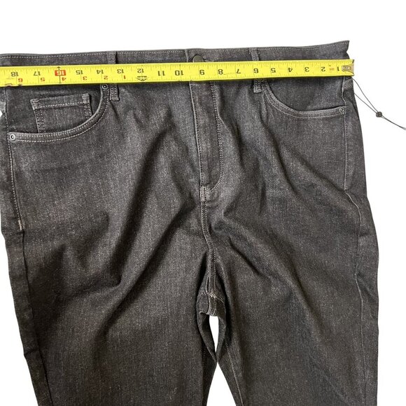 NYDJ NEW Sheri Slim Curve Shaper Womens 18 Jeans Black Denim Stretch Capsule - Picture 8 of 14